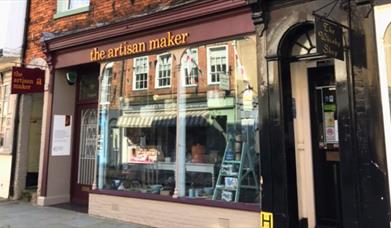 The Artisan Maker