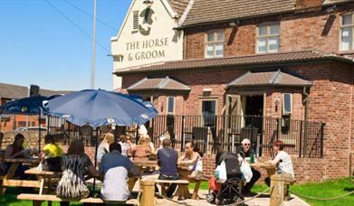 The Horse & Groom