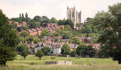 Lincoln West Common